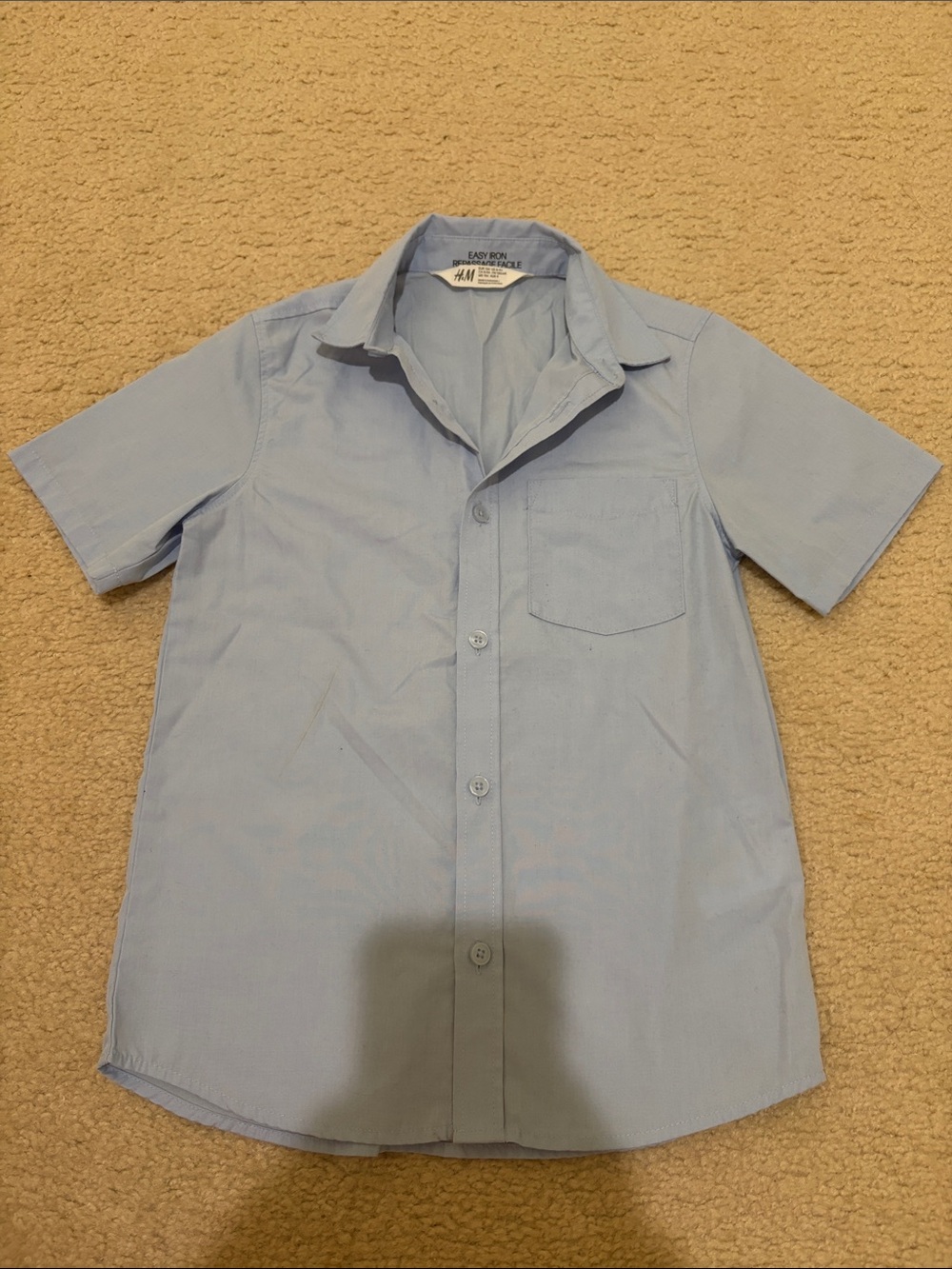 H&M Light Blue Short-Sleeve Button Down Shirt with Chest Pocket 8-9 s